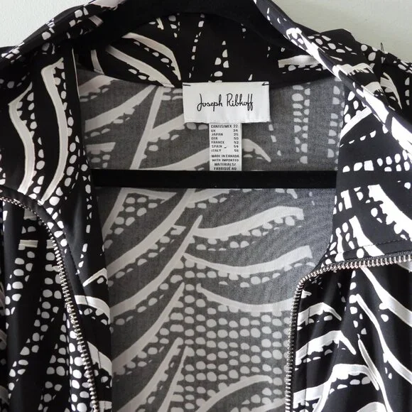 Joseph Ribkoff zipperd blazer - Picture 4 of 6